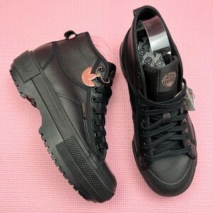 ADIDAS Nizza Trek Platform Sneakers 8 Womens Core Black Rose Gold High Top Shoes